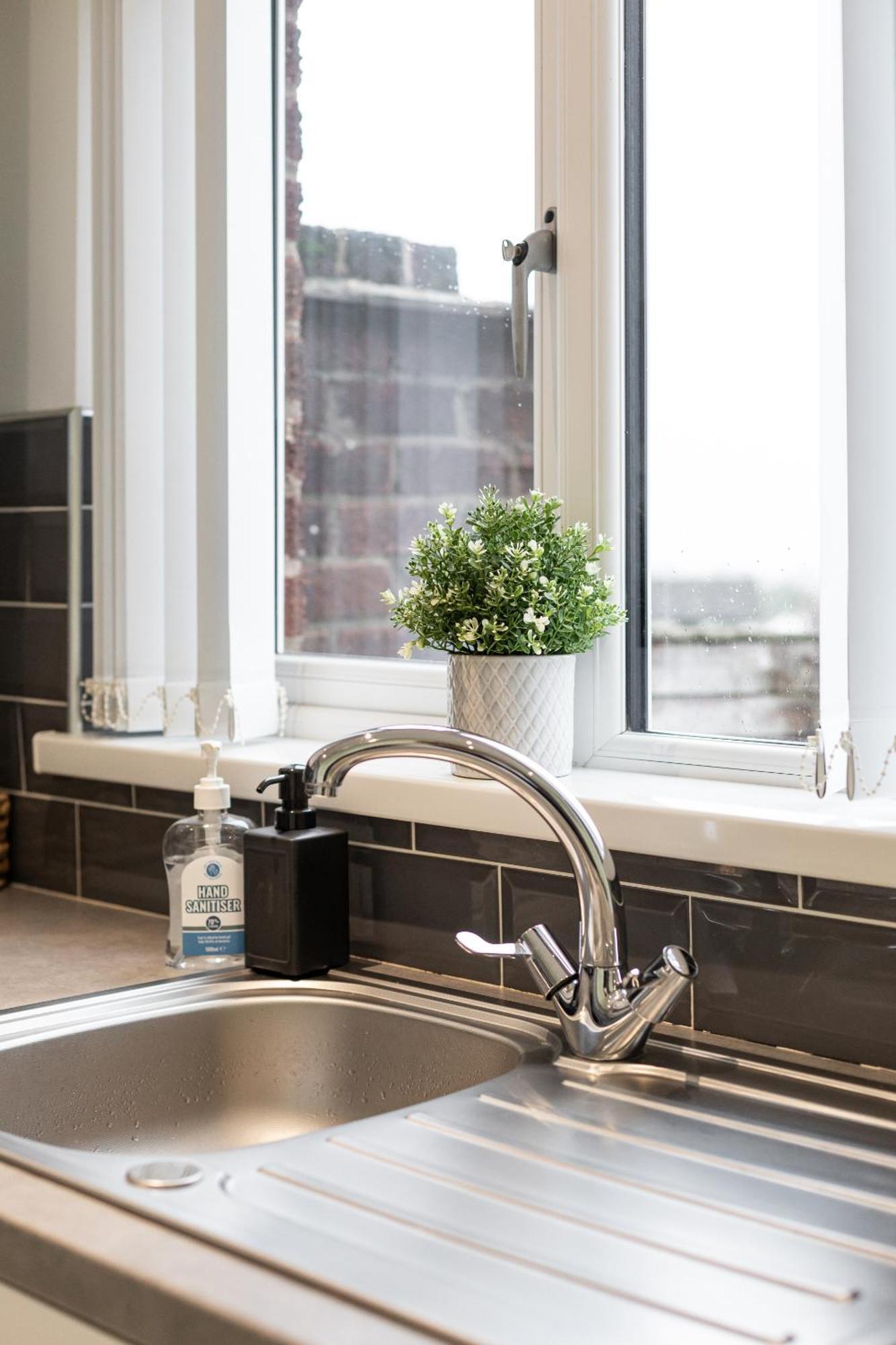 Fully Refurbished North Belfast Home 2 Ngoại thất bức ảnh